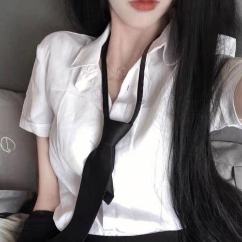 乌龙服务员